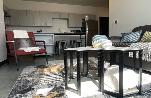 Downtown Lincoln Condo | Atmosphere Lincoln