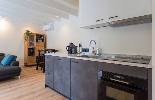 Yerseke Apartment | Atmospheric stay in Zoute cottage Oosterschelde - ideal for 2 people