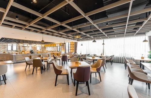 Haiyan County Hotel | Atour Hotel Jiaxing Haiyan Haifeng Road