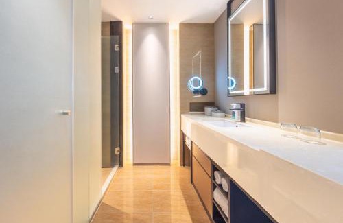 Dongli Hotel | Atour X Hotel Tianjin Binhai Airport Free Trade Zone