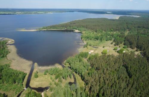 Usma Resort | Atpūtas komplekss Godeļi