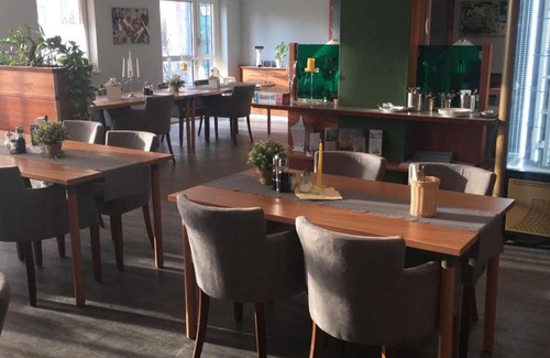 Hohenau an der March House | Atrium Gästezimmer und Restaurant - Hohenau an der March