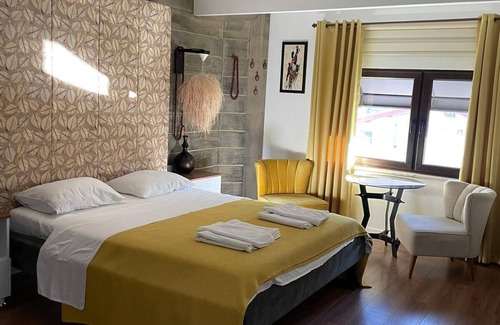 Orhangazi Bed & Breakfast | Atroa Otel