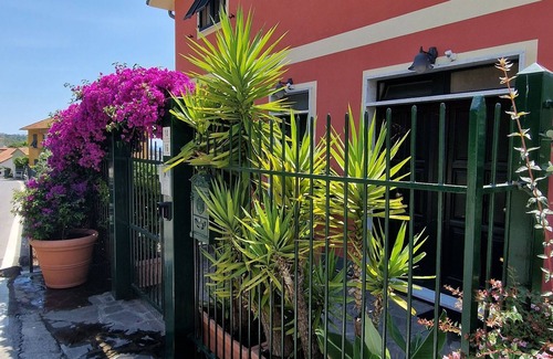 Solaro House | Attic Sole + Room Stelle near 5 Terre and Portofino