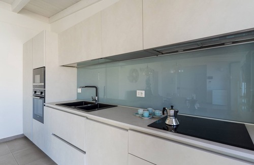 Castromediano Apartment | Attico di Leo by BarbarHouse