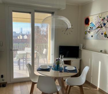 Aurora Apartment | Attico Gabri - Appartamento con terrazzo panoramico vicino al Centro