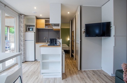 Municipality of Rhenen Cottage | Attractive chalet close to the forest