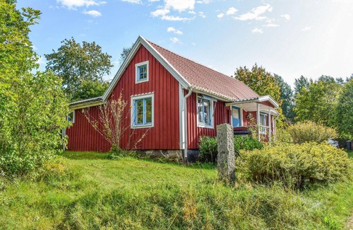 Vissefjaerda House | Attractive vacation home in quiet Vissefjärda, not far from the golf course on Lake Kyrksjön.