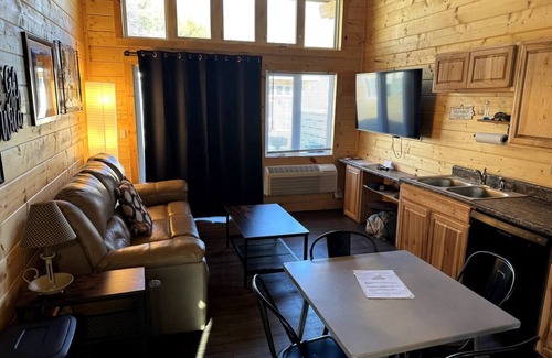 Bramwell Cabin | ATV TrailCamp: Barnum's Camp- Just seconds from the HMT Pocahontas Trailhead!