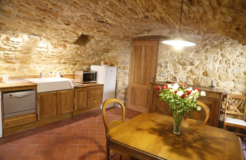 Sabran Apartment | Atypical cottage and very comfortable in the heart of a hamlet gardois