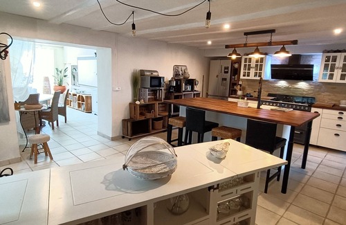 Salles sur Mer House | 🌴Atypique 🏡 MAISON de caractère & son SPA ⛱️ Châtelaillon-Plage, La Rochelle🌴