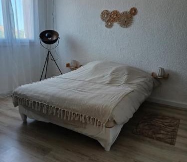 Saint-Chamas Apartment | Au bord de la digue