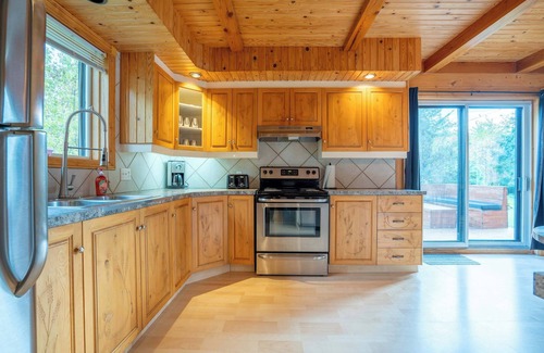 Sainte-Melanie House | Au Chic Chalet des Chutes | Chic Cottage | Spa