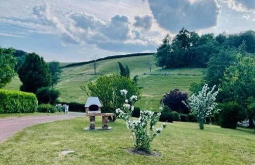 Dompierre-les-Ormes House | Au Clos des Ormes