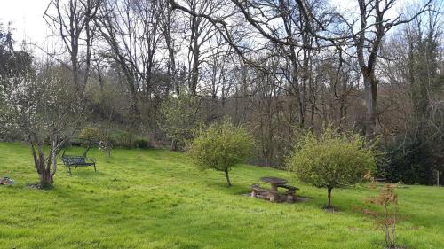 Saint-Bonnet-de-Bellac Bed & Breakfast | Au coeur des loges