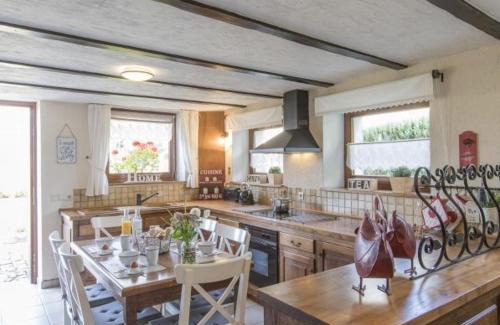 Bras-Haut House | Au Four