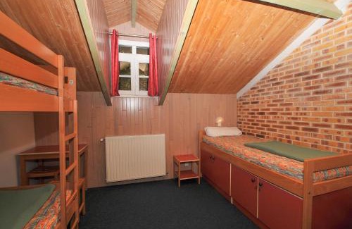 Saintes Hostel | Auberge de Jeunesse de Saintes