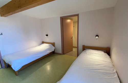 Pontarlier Hostel | Auberge de Jeunesse HI Pontarlier
