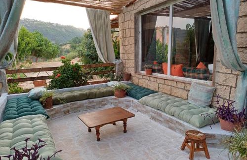 Tizi Ouzou Province House | Auberge De La Cavalière