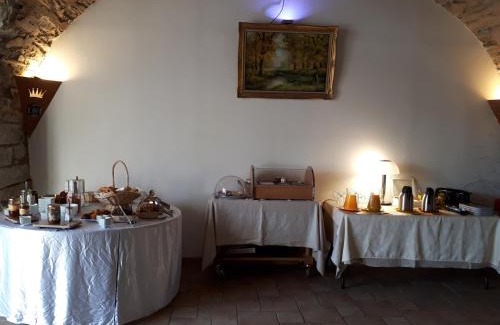 Lablachere Hotel | Auberge de la Couronne