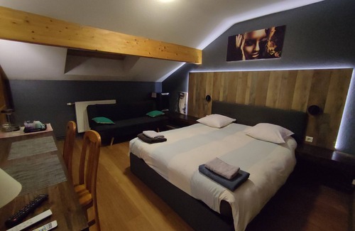 Tendon Hotel | Auberge de la Poirie