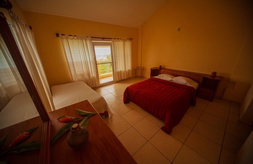 La Vallee-de-Jacmel Hotel | Auberge Du Mont Saint Jean