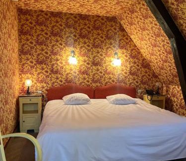 Croix-Mare House | AUBERGE DU VAL AU CESNE