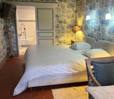 Croix-Mare House | AUBERGE DU VAL AU CESNE