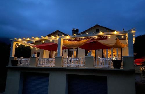 Laviolle Hotel | Auberge les plantades