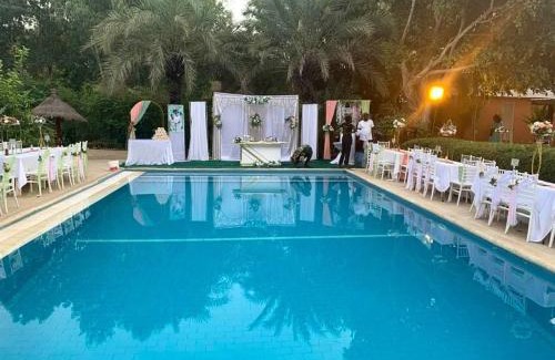 Mbodiene Hotel | Auberge Plein Soleil