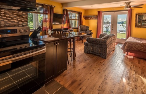 Nominingue Hotel | Auberge Villa Bellerive