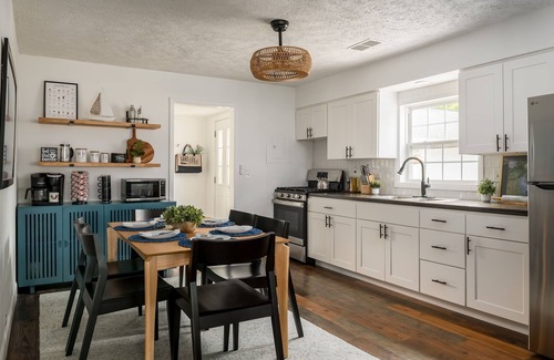 Bass Lake House | Aug Discounted! Private Lakefront | Kayaks |Bikes
