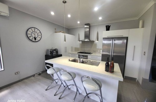 Pauanui House | Augusta Grand Pauanui, a Golfers Dream House