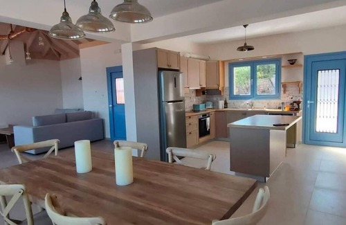 Agia Efimia Villa | Augustela Villa/SeaView Vacation Villa