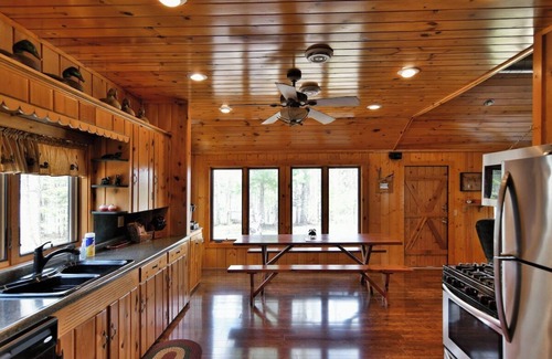 Clam Lake Cabin | Aunt Alice's Cabin Lakeside Cabin on Buffalo Lake between Clam Lake and Lake Namakagon