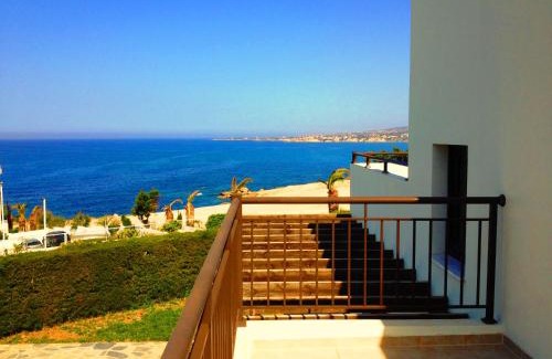 Kissonerga Villa | Aura Holiday Villas