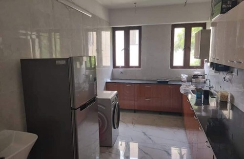 Parthasarathy Puram Apartment | AuraHomes – 3BHK Luxury Stay in T Nagar