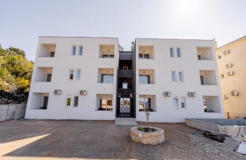 Utjeha House | Aurora Apartments