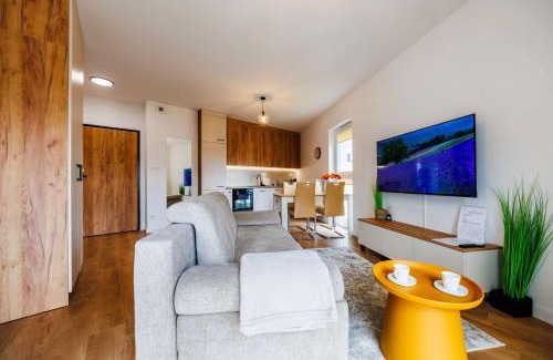 Rzeszow Apartment | Aurora Premium Apartment- City Centre, Free Parking by StayNest