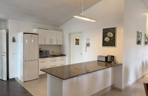 Solheimar Villa | Aurora Retreat