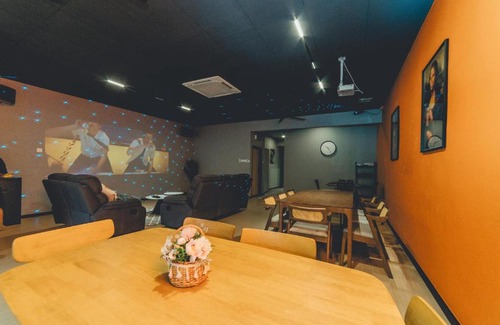 Taman Mount Austin Apartment | Austin Shoplot Grand KTV Party 15pax Mahjong Chill by Our Stay