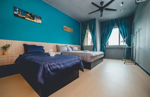 Taman Mount Austin Apartment | Austin Shoplot Grand KTV Party 15pax Mahjong Chill by Our Stay