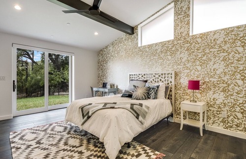 Timberline Ridge House | Austin Texas Mid Century Modern, walk to Zilker, Restaurants and more