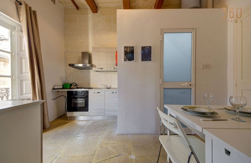Birgu Apartment | Authentic 1BR home in the Heart of Birgu!