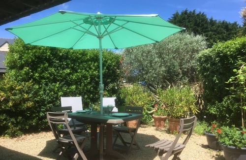 Plouharnel House | Authentic Breton village and small house by the sea