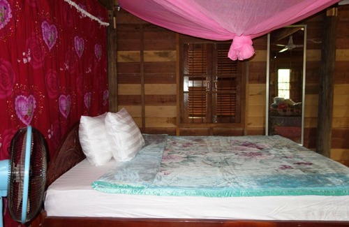 Siem Reap House | Authentic Cambodian Angkor Cottage