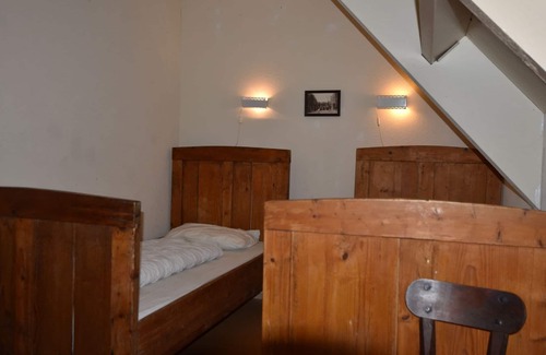 Pingjum Other | Authentic Farmhouse in Pingjum with Hot Tub