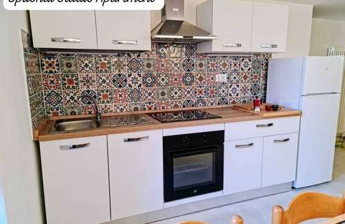 Palombaro House | Authentic Village Townhouse & Optional Apartment