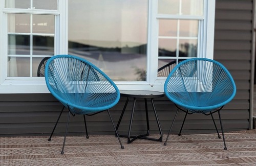 Sainte-Anne-de-Kent House | Autumn Beachfront Getaway - Coastal Calm & Comfort