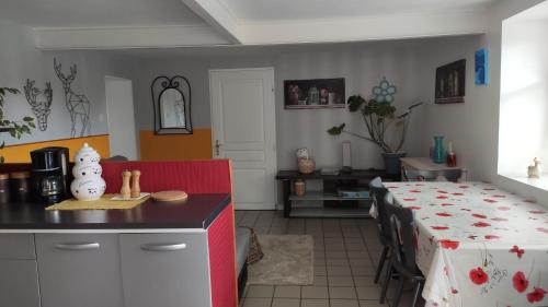 Pierre-Percee Apartment | AUX 2 LACS Gîte